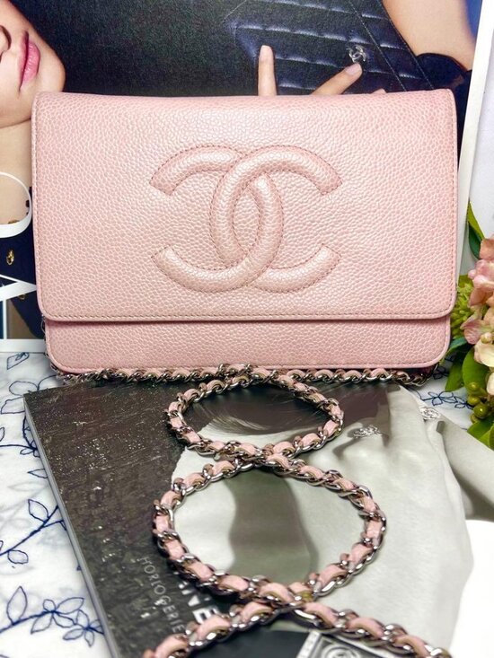 Chanel Chain Wallet Jumbo CC Logo - Picture 2 of 15